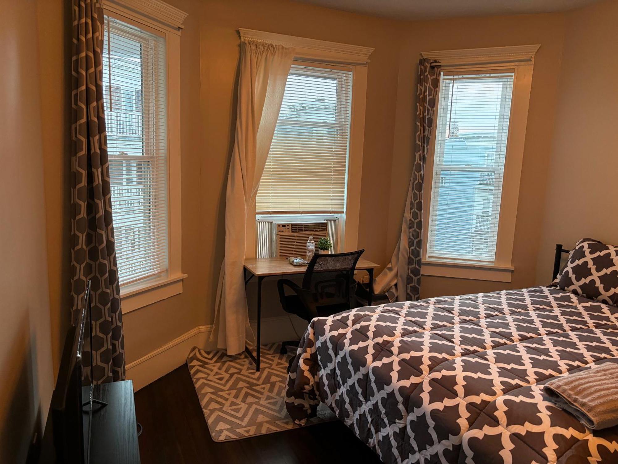 Homestay In Boston - Dorchester Fields Corner Area المظهر الخارجي الصورة